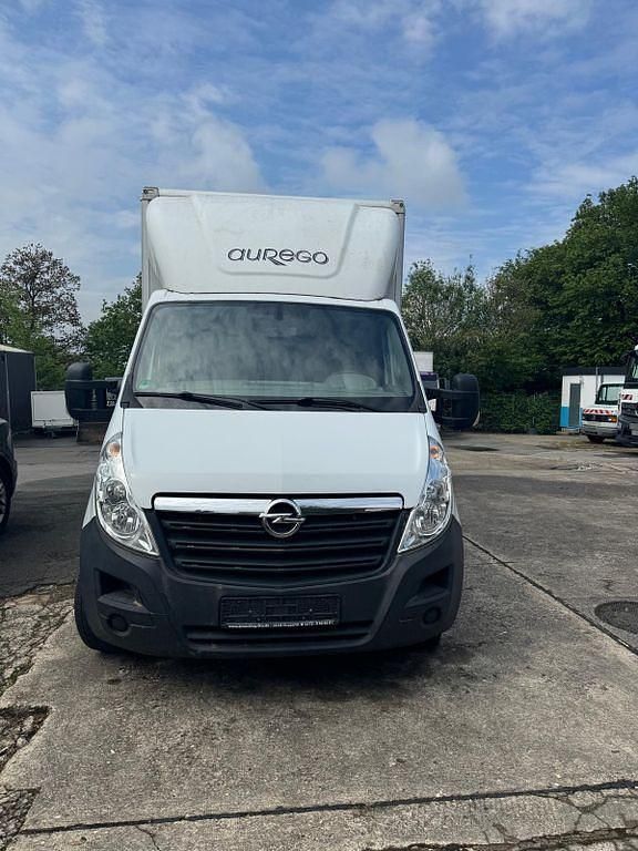 Weiß Gebraucht 2017 Opel Movano Van | 11.499 € (Etwas zu teuer) - Bild 1/3