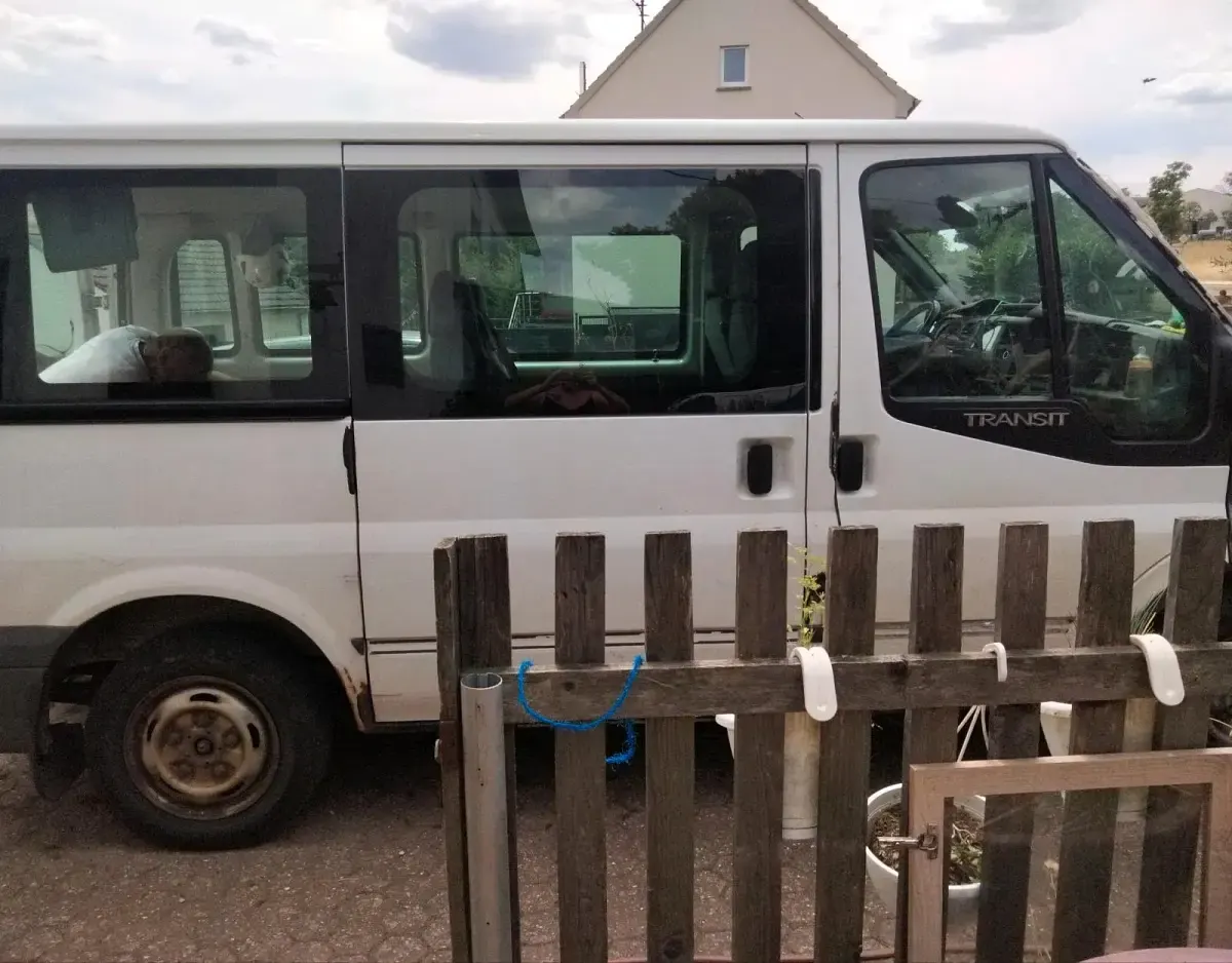 Gebraucht Ford Transit 115 PS (84 kW) 2009 Weiß Van / Kleinbus