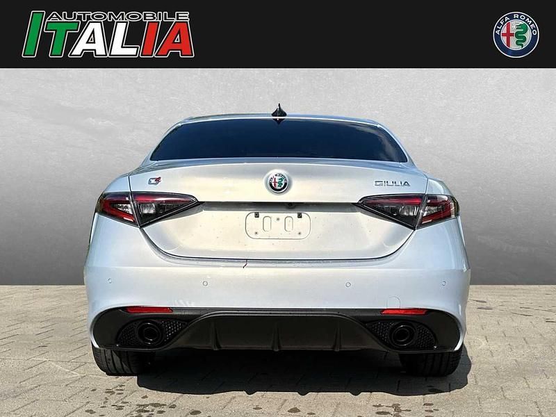 Gebraucht Alfa Romeo Giulia Veloce 280 PS (205 kW) 2024 Grau Limousine