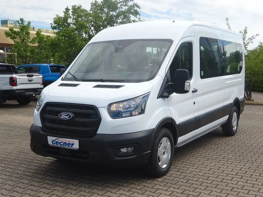 Neu Ford Transit Trend 150 PS (110 kW) 2026 Weiß Van / Kleinbus