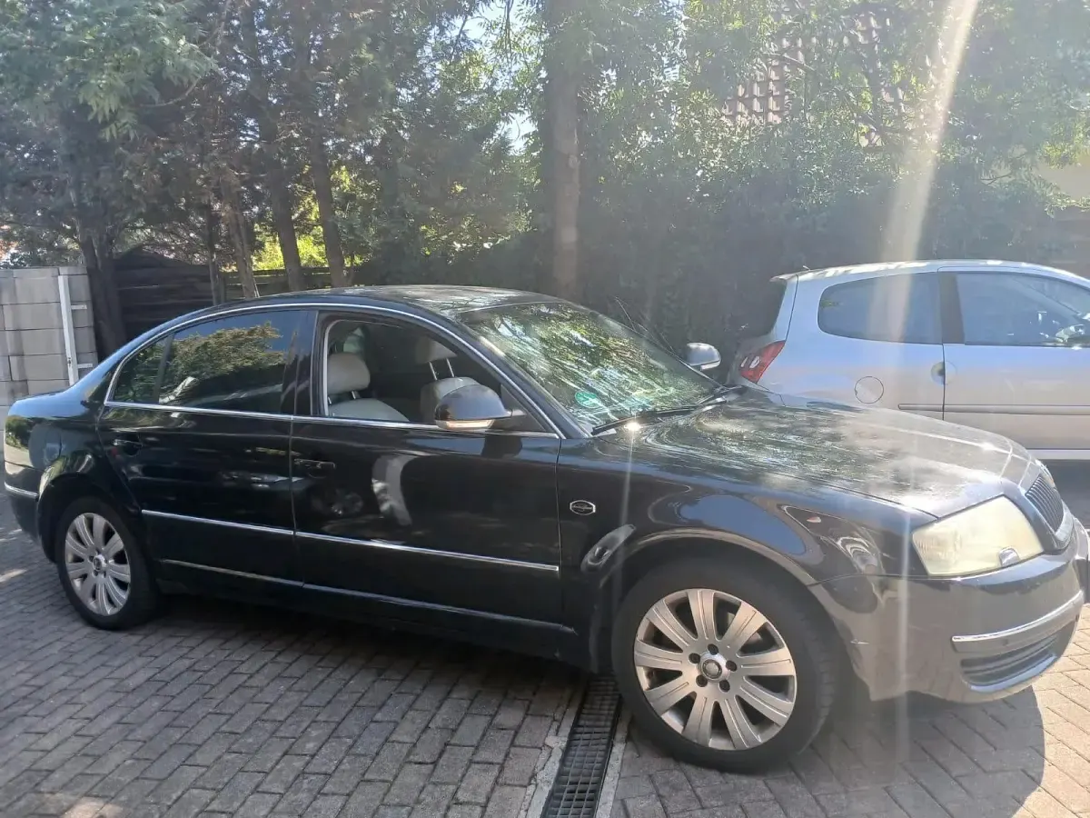 Gebraucht Skoda Superb 163 PS (119 kW) 2007 Schwarz Limousine