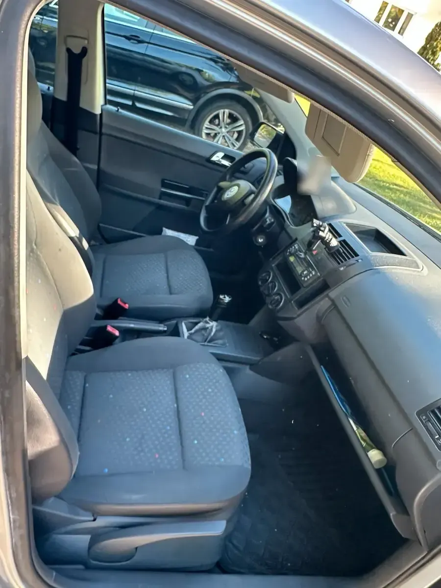 Gebraucht VW Polo 64 PS (47 kW) 2002 Silber Limousine