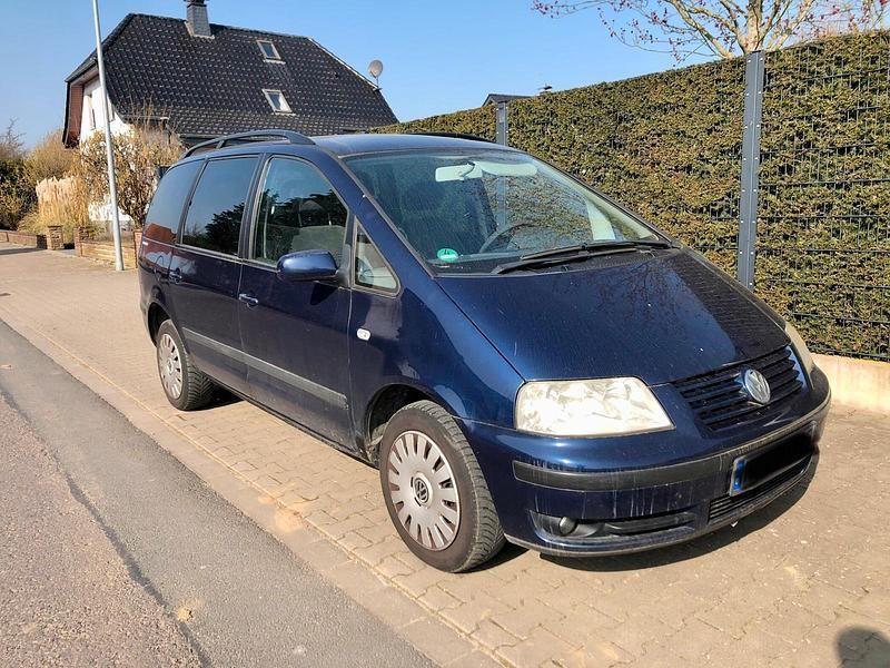 Gebraucht VW Sharan 115 PS (84 kW) 2001 Blau Van / Kleinbus