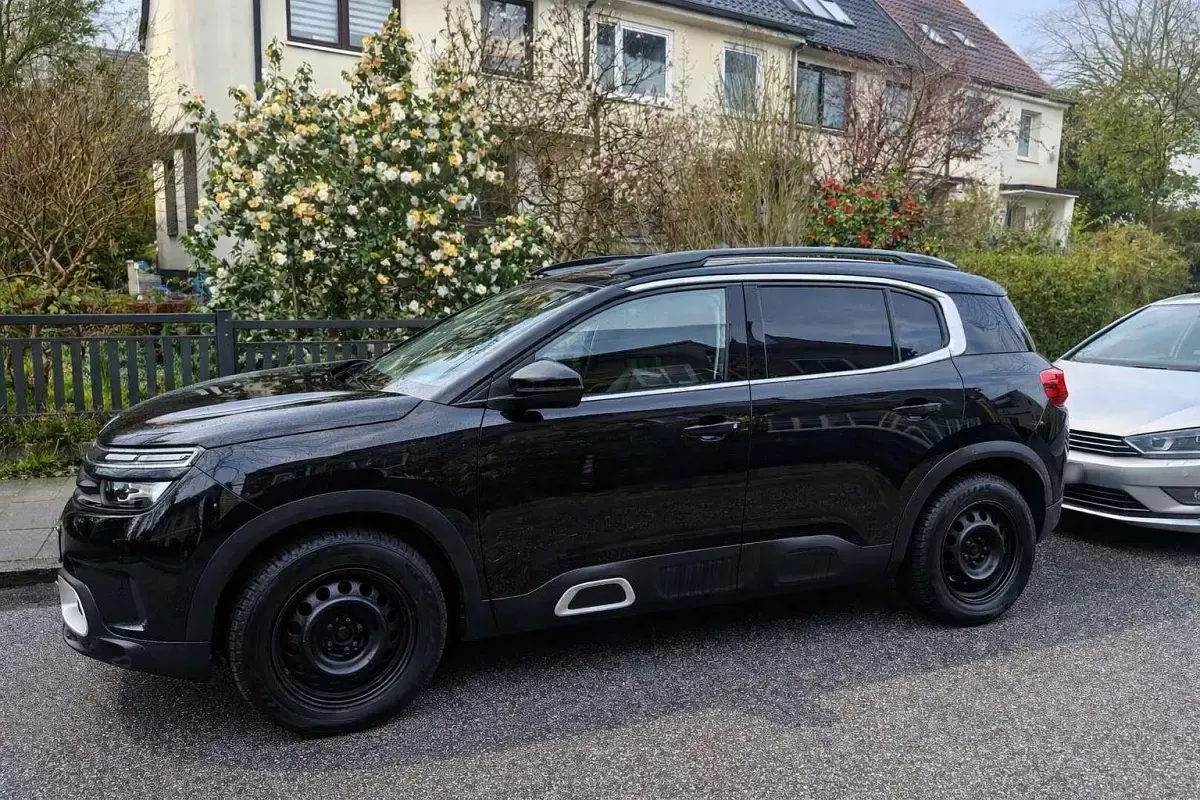 Gebraucht Citroën C5 Aircross Shine 131 PS (96 kW) 2021 Schwarz SUV