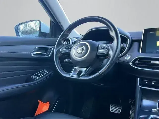 Occasion MG EHS Luxury 258 ch (189 kW) 2022 Andere SUV