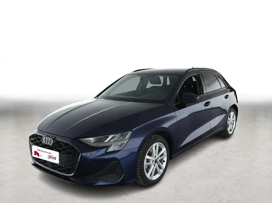Usata Audi A3 Ambiente 116 CV (85 kW) 2025 Blu Berlina