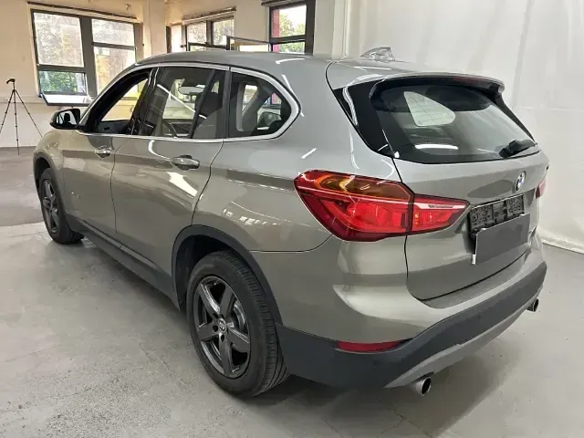 Gebraucht BMW X1 Advantage 192 PS (141 kW) 2017 Silber SUV