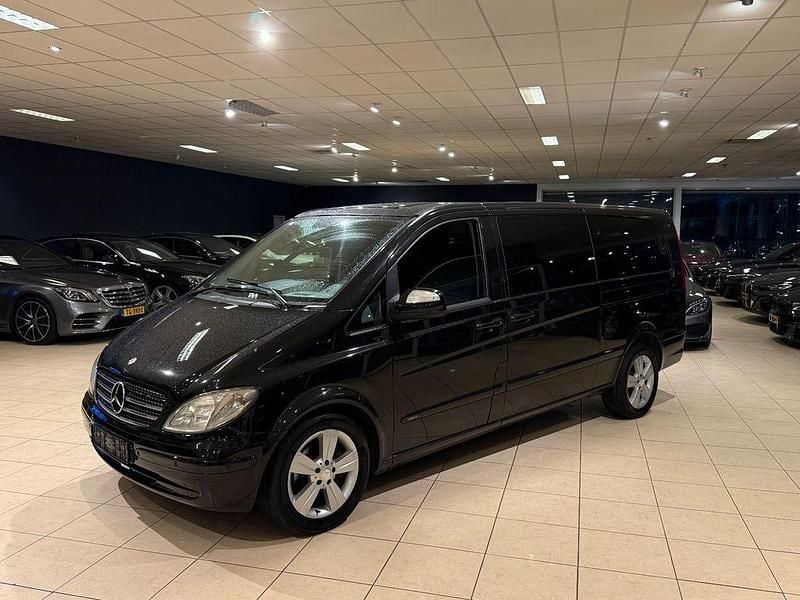 Schwarz Gebraucht 2010 Mercedes Viano Van / Kleinbus | 9.950 € (Guter Preis) - Bild 1/4