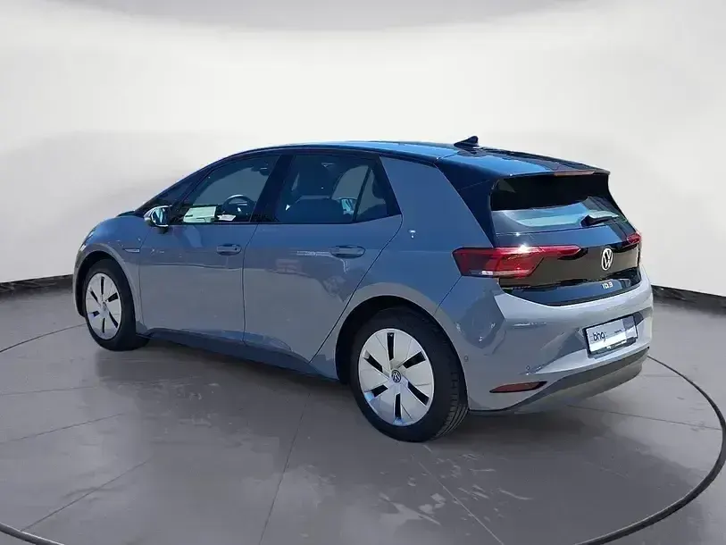 Gebraucht VW ID.3 Pro Performance 150 kW (204 PS) 2023 Mondsteingrau/schwarz Kleinwagen