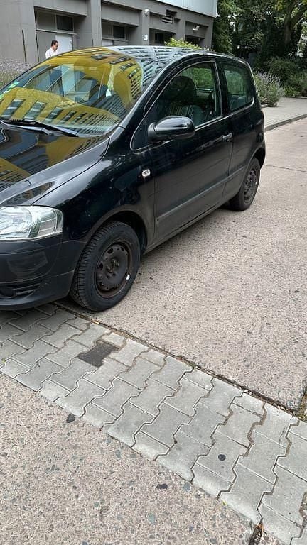 Schwarz Gebraucht 2006 VW Fox Kleinwagen | 1.400 € (Fairer Preis) - Bild 1/4