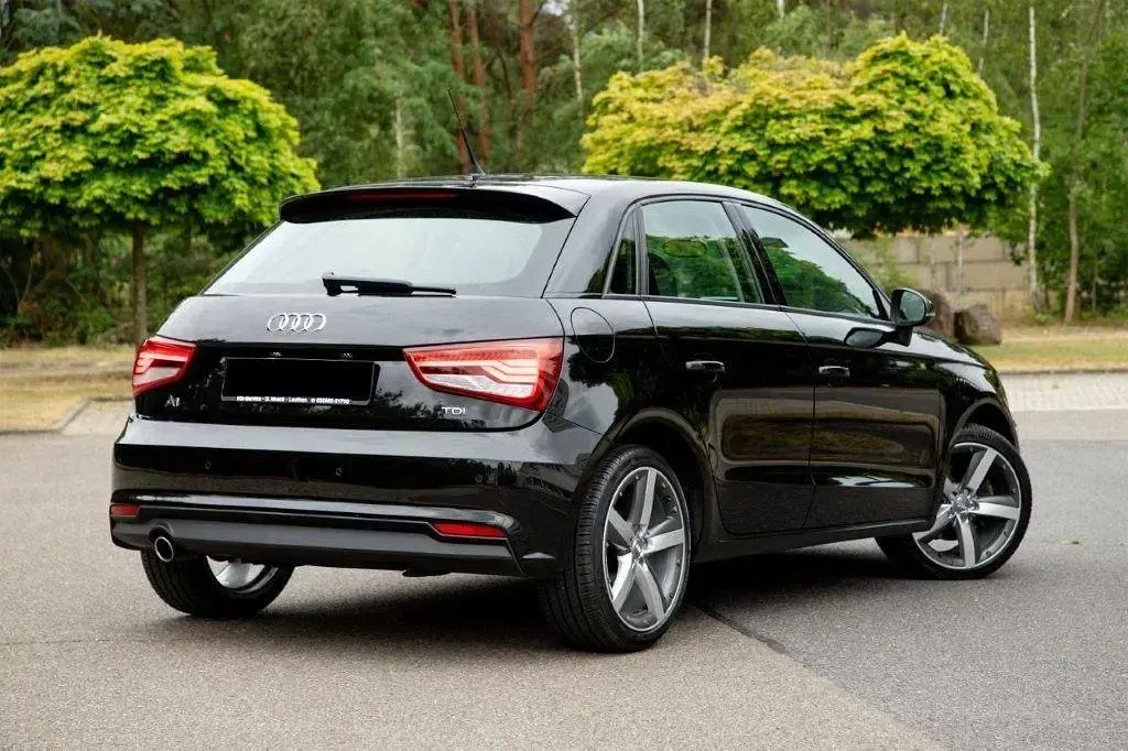 Gebraucht Audi A1 Sport 116 PS (85 kW) 2015 Schwarz Kleinwagen