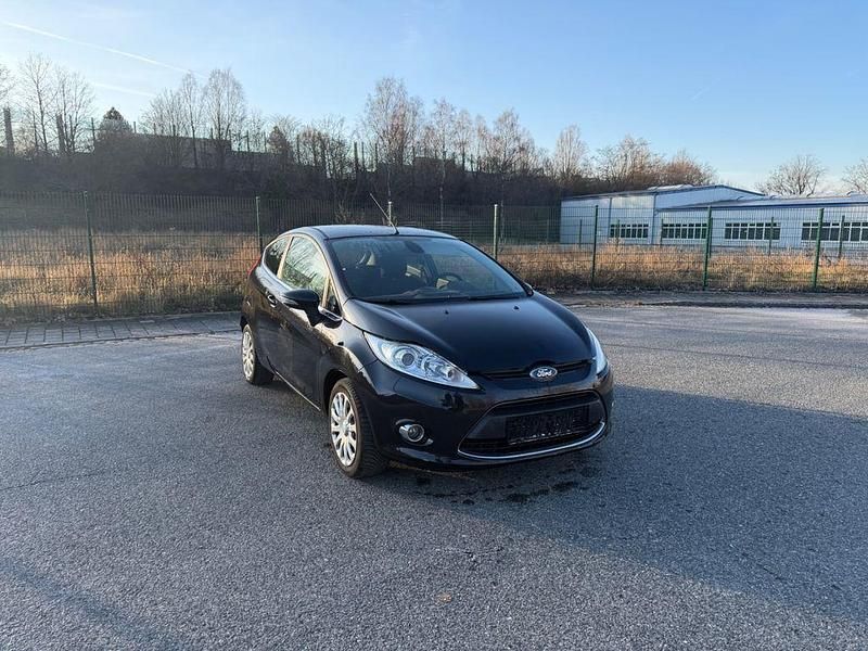 Gebraucht Ford Fiesta Titanium 97 PS (71 kW) 2009 Schwarz Coupé