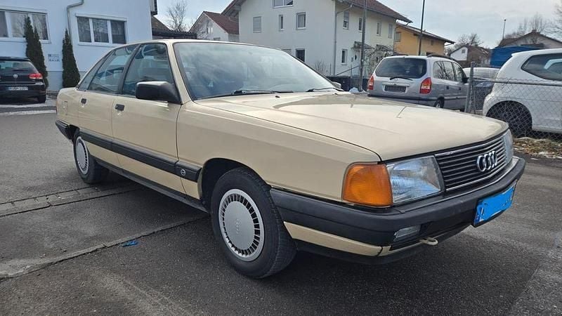 Gebraucht Audi 100 136 PS (100 kW) 1988 Gelb Limousine