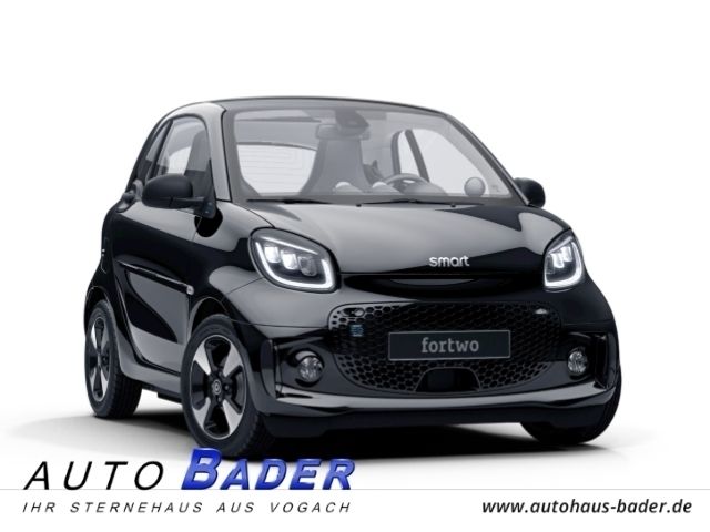 Schwarz Gebraucht 2024 Smart ForTwo Electric Drive Passion Exclusive Coupé | 16.450 € (Etwas zu teuer) - Bild 1/4