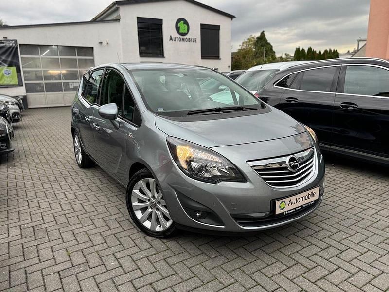 Silber Gebraucht 2010 Opel Meriva Innovation Van / Kleinbus | 6.499 € (Fairer Preis) - Bild 1/4