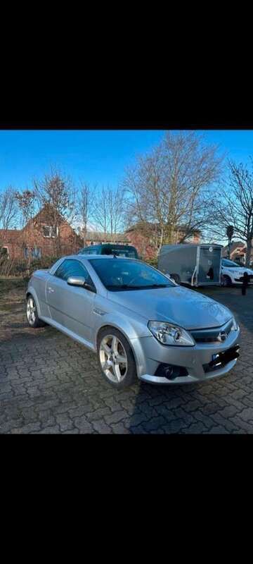 Silber Gebraucht 2006 Opel Tigra Edition Cabrio | 2.900 € (Fairer Preis) - Bild 1/2