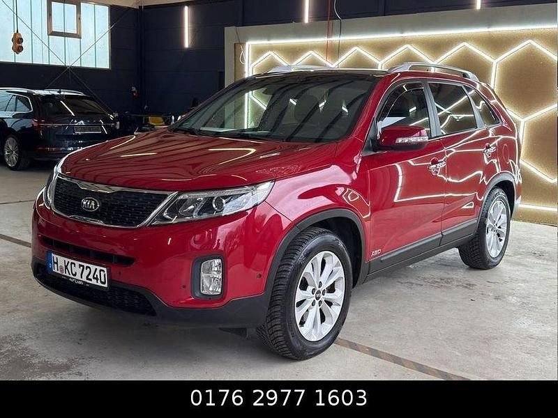 Gebraucht Kia Sorento Attract 192 PS (141 kW) 2013 Rot SUV