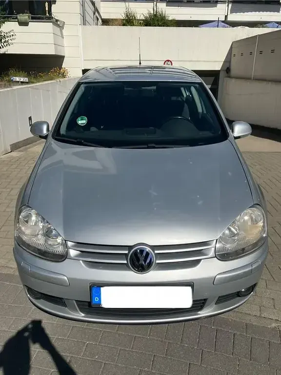 Gebraucht VW Golf IV Comfortline 102 PS (75 kW) 2006 Grau Limousine