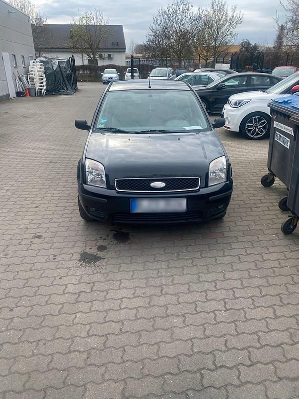 Gebraucht Ford Fusion 100 PS (73 kW) 2003 Schwarz Kleinwagen