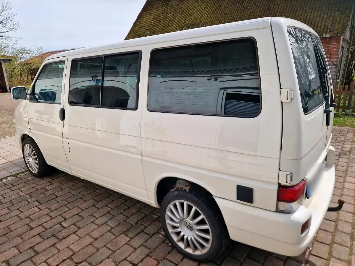Gebraucht VW T4 151 PS (111 kW) 2000 Weiß Van
