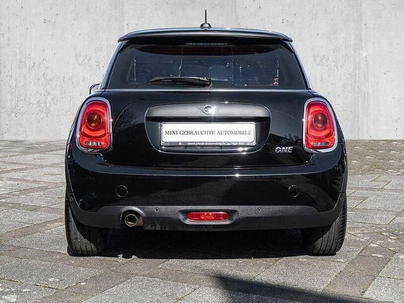 Gebraucht Mini ONE 102 PS (75 kW) 2019 Schwarz Kleinwagen