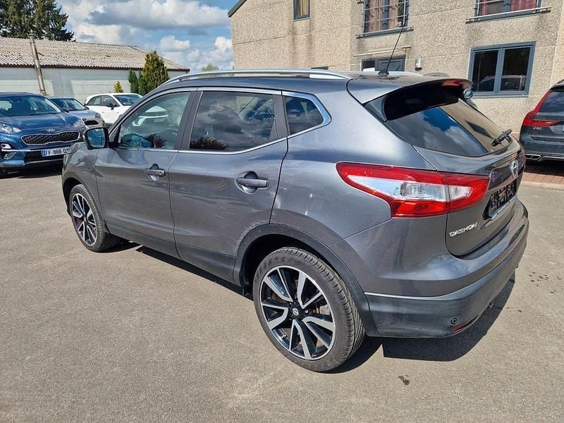 Gebraucht Nissan Qashqai 360º 131 PS (96 kW) 2015 Grau SUV