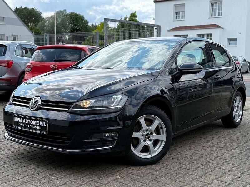 Deep black perleffekt Gebraucht 2013 VW Golf VII Highline Kleinwagen | 6.999 € (Guter Preis) - Bild 1/4