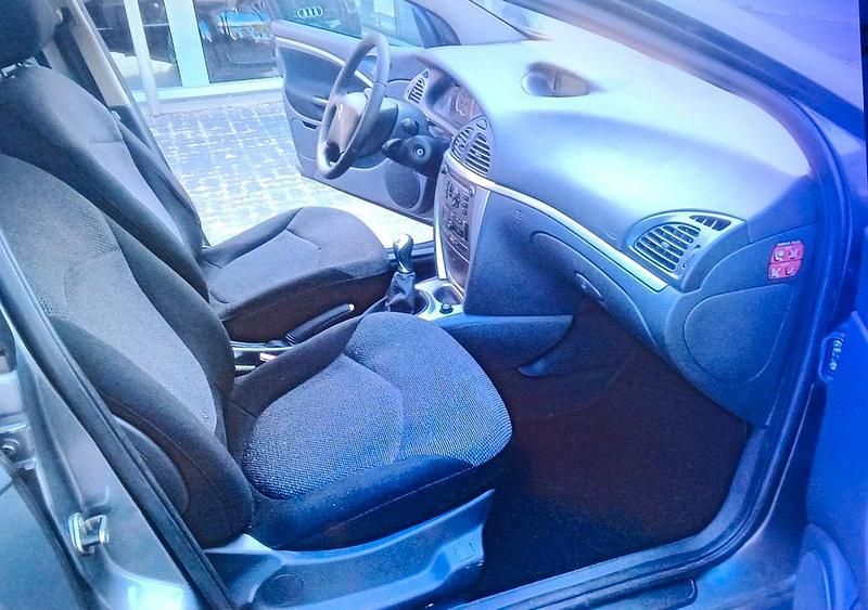 Gebraucht Citroën C5 Tendance 109 PS (80 kW) 2004 Grau Limousine