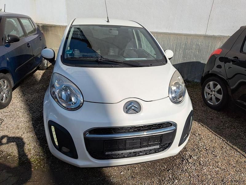 Gebraucht Citroën C1 Tendance 68 PS (50 kW) 2012 Weiß Kleinwagen