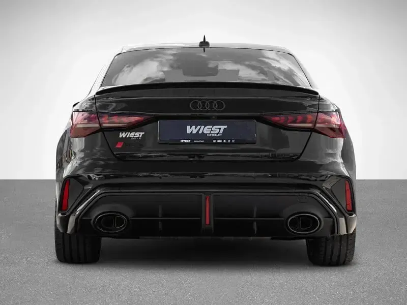 Gebraucht Audi RS3 Sport 400 PS (294 kW) 2026 Schwarz Limousine