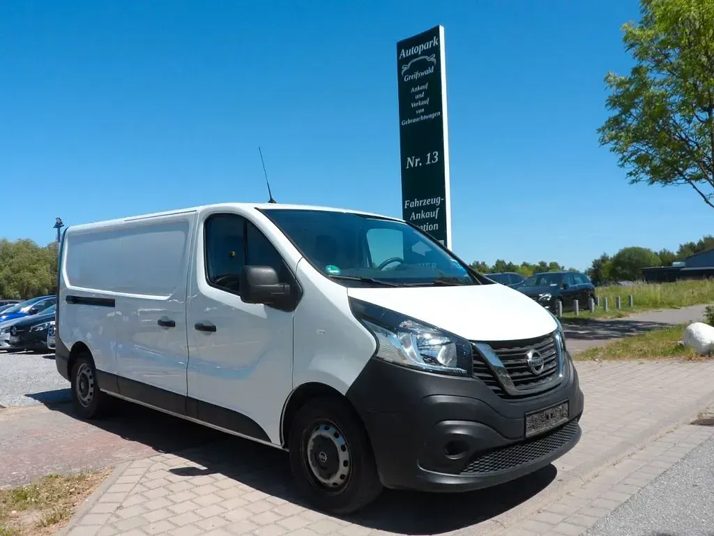 Gebraucht Nissan NV300 120 PS (88 kW) 2020 Weiß Van