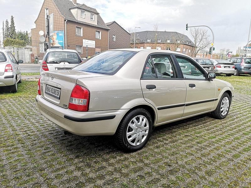 Gebraucht Mazda 323S 72 PS (52 kW) 2000 Gold Kleinwagen