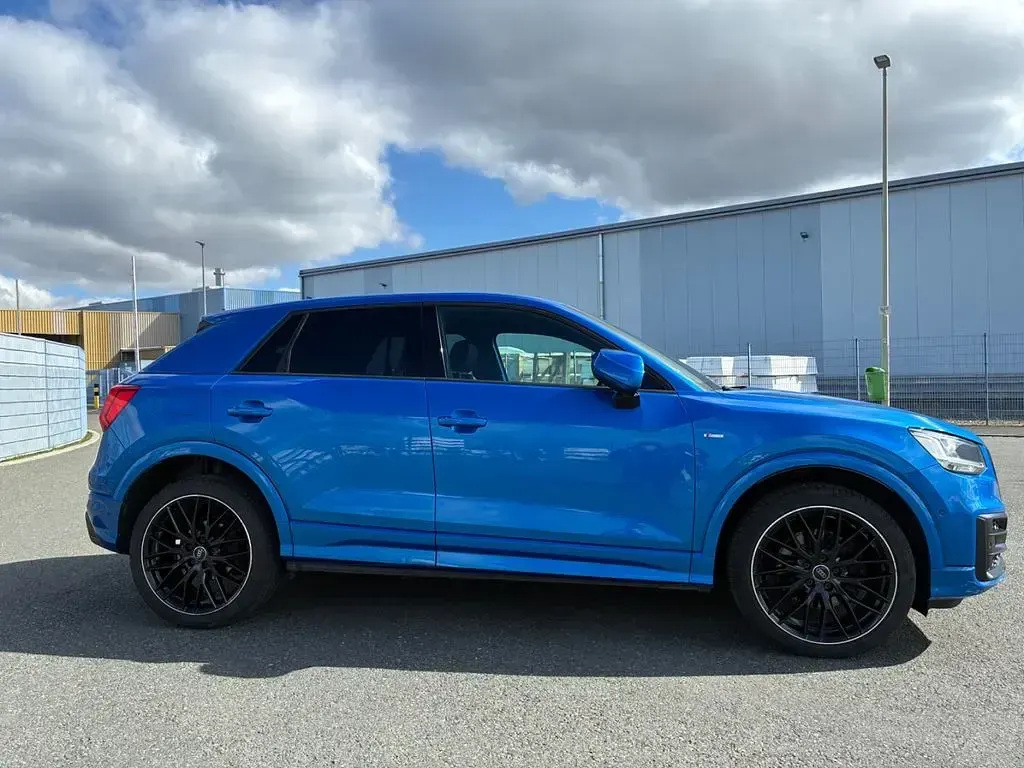 Gebraucht Audi Q2 S-Line 150 PS (110 kW) 2019 Blau SUV