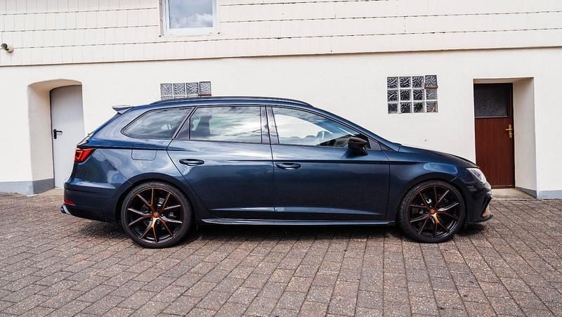 Gebraucht Seat Leon ST CUPRA 300 PS (220 kW) 2019 Grau Kombi