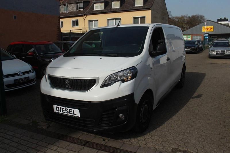 Gebraucht Peugeot Expert 122 PS (89 kW) 2019 Weiß Van