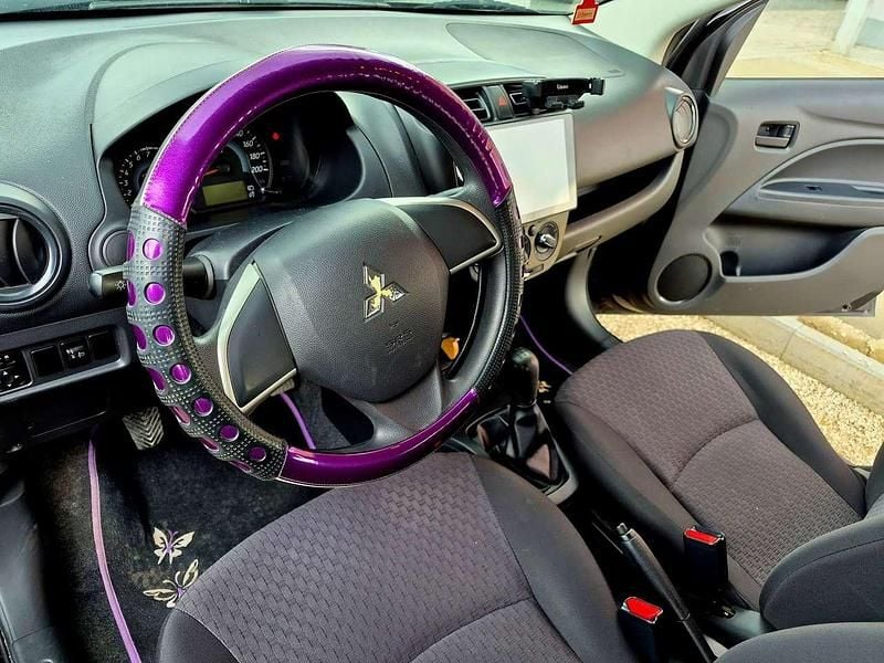 Gebraucht Mitsubishi Space Star Edition 71 PS (52 kW) 2018 Schwarz Kleinwagen