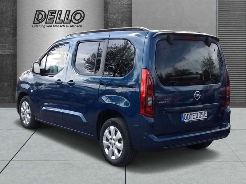 Gebraucht Opel Combo-e Life Ultimate 100 kW (136 PS) 2023 Ozean blau Kombi