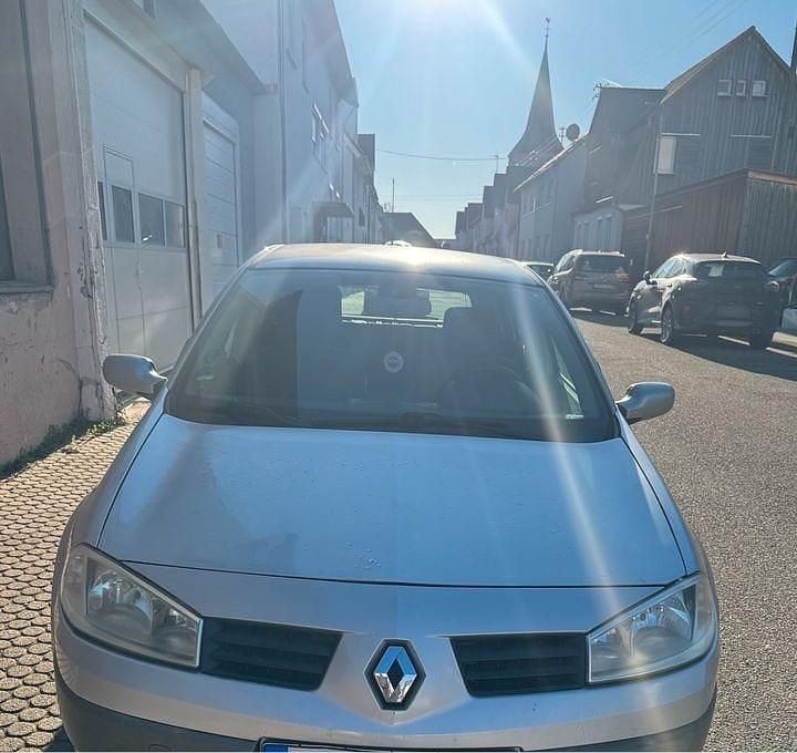 Gebraucht Renault Mégane II 2005 Silber Kleinwagen
