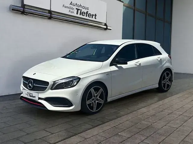 Gebraucht Mercedes A250 218 PS (160 kW) 2017 Kleinwagen