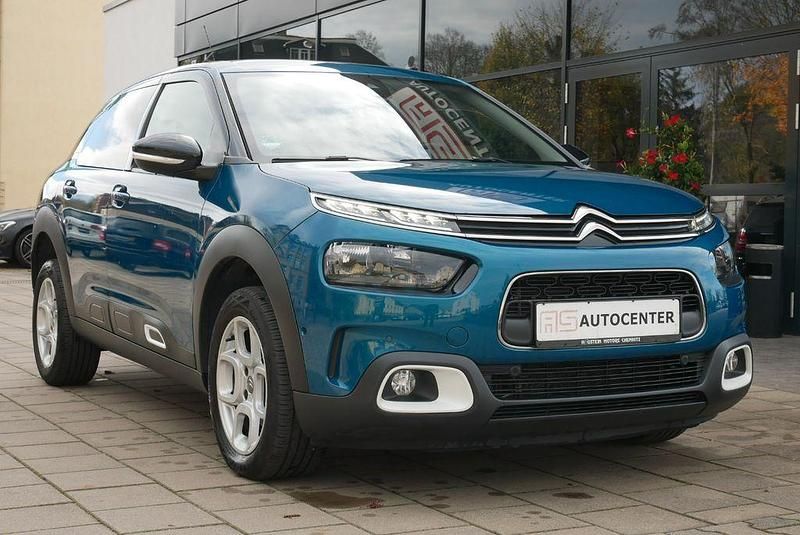 Gebraucht Citroën C4 Shine 131 PS (96 kW) 2018 Grün SUV