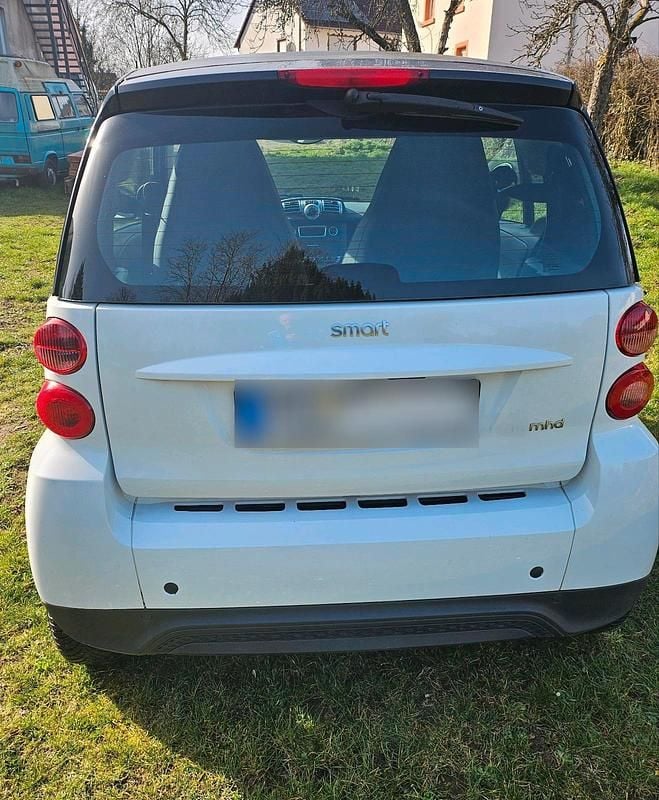 Gebraucht Smart ForTwo Coupé 61 PS (44 kW) 2014 Weiß Coupé