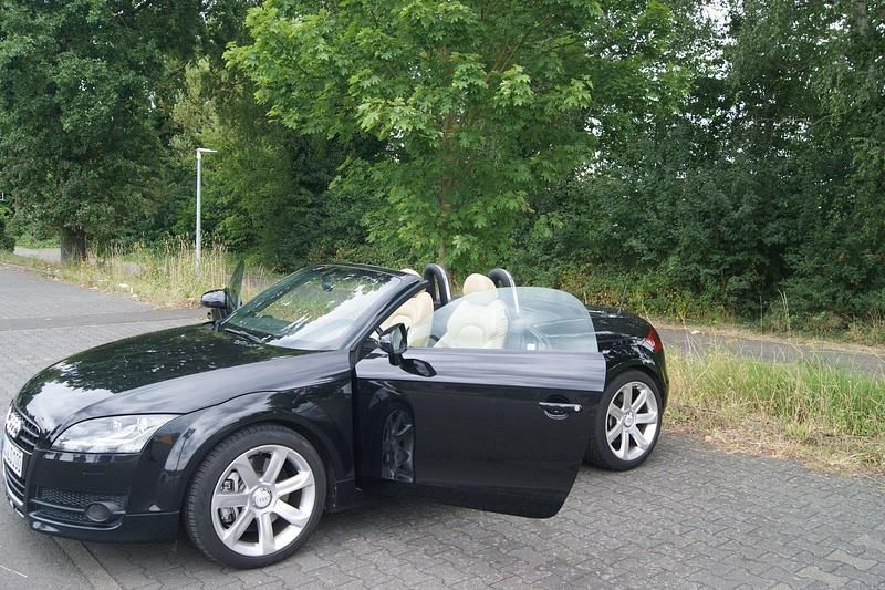 Schwarz Gebraucht 2007 Audi TT Cabrio | 15.950 € (Fairer Preis) - Bild 1/4
