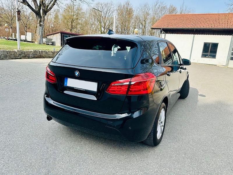 Gebraucht BMW 218 136 PS (100 kW) 2015 Schwarz Limousine