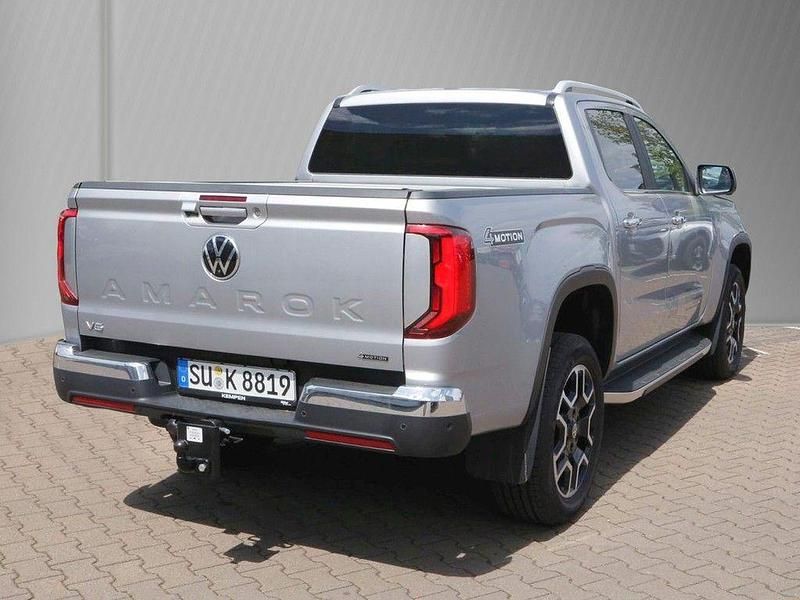 Gebraucht VW Amarok Style 241 PS (177 kW) 2024 Medium silver metallic Pickup