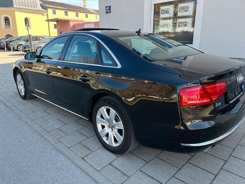 Gebraucht Audi A8 Ambiente 250 PS (183 kW) 2013 Schwarz Limousine