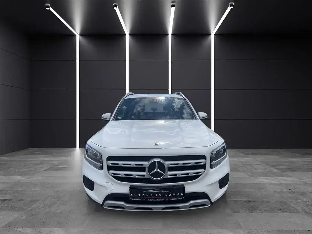 Gebraucht Mercedes GLB200 150 PS (110 kW) 2022 Weiß SUV