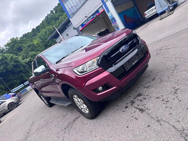 Rot Gebraucht 2016 Ford Ranger Abholung | 15.200 € (Superpreis) - Bild 1/4