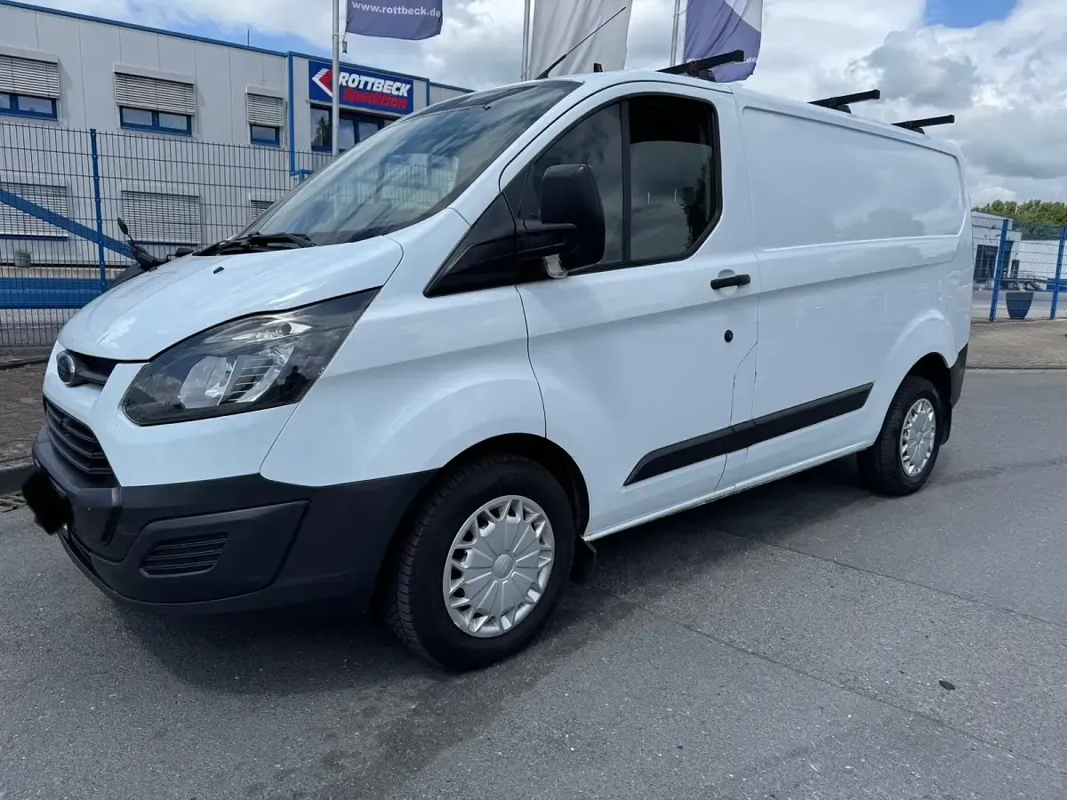 Gebraucht Ford Transit Custom 101 PS (74 kW) 2014 Weiß Van