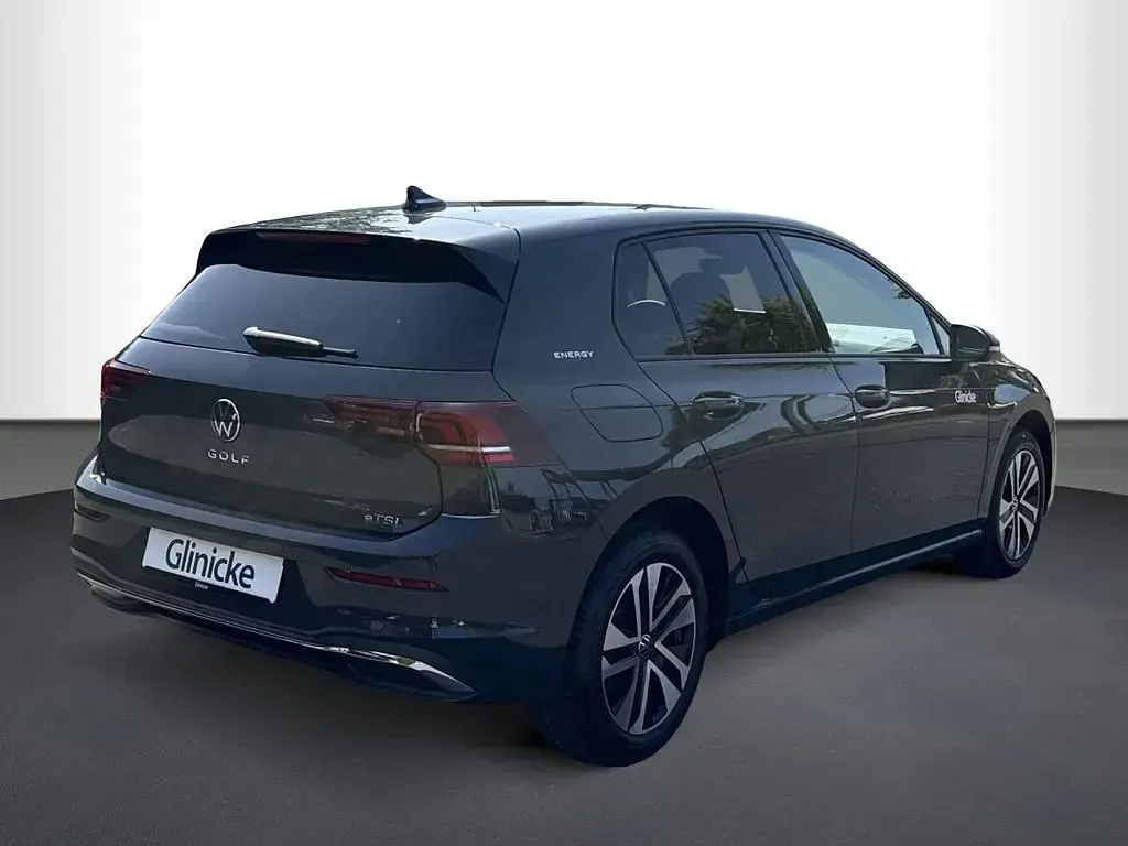 Gebraucht VW Golf VIII 116 PS (85 kW) 2026 Uranograu Limousine