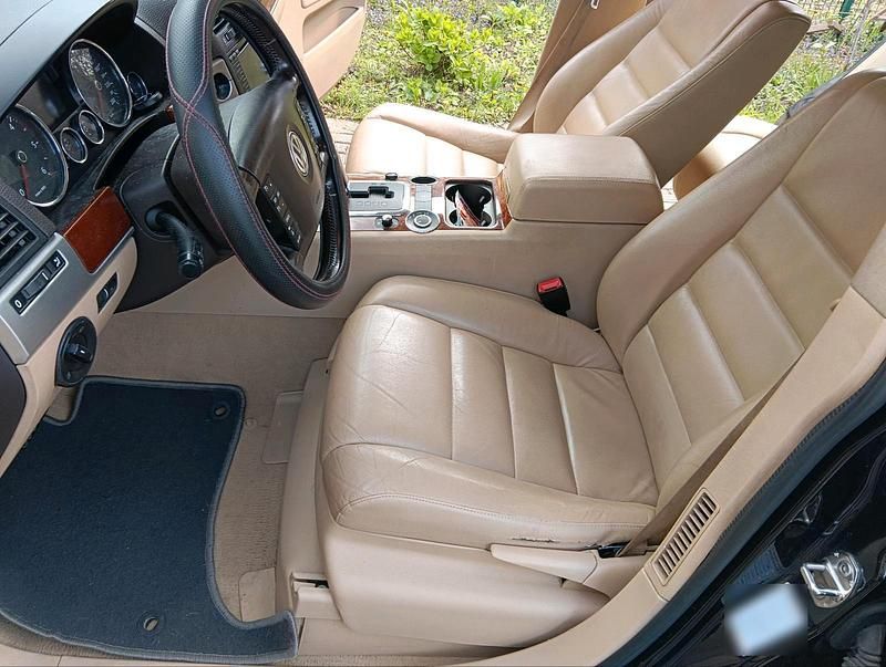 Gebraucht VW Touareg 225 PS (165 kW) 2007 Schwarz SUV